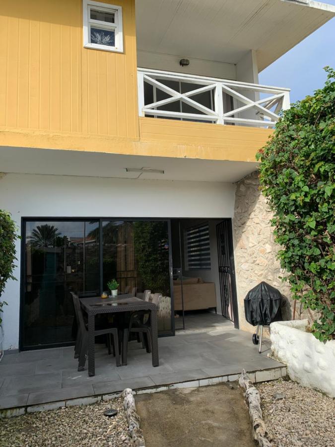 Casa Di Caribe - Beach House Willemstad Extérieur photo